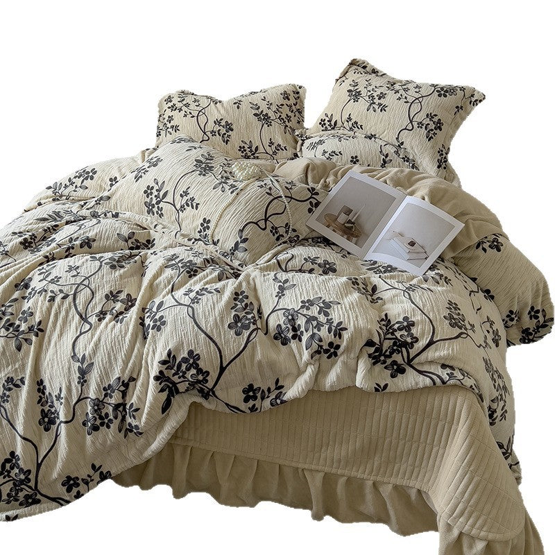 Bedding set made of milk fiber fleece with French embroidery