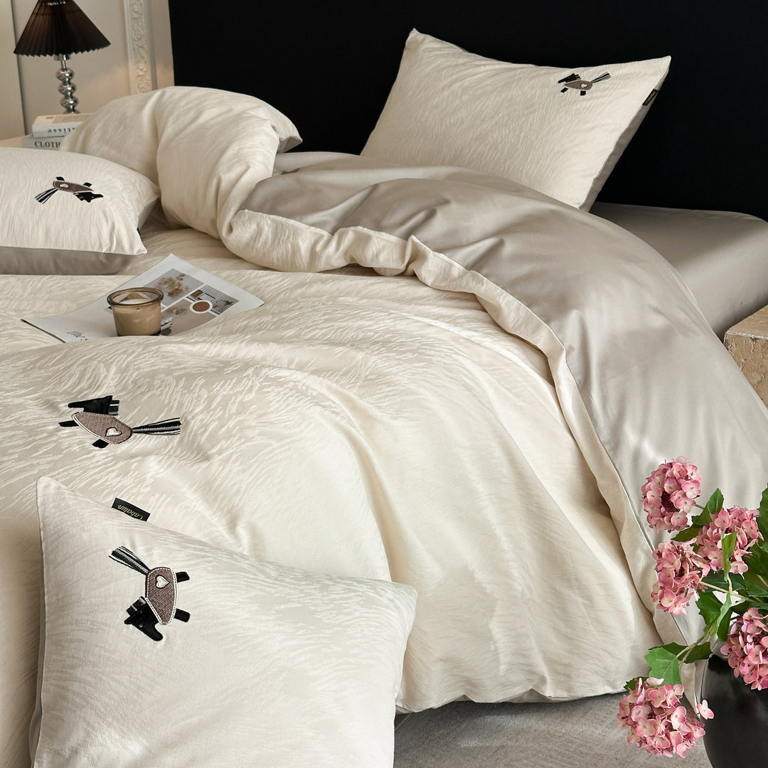 Luxurious bedding set made of 100S long-staple cotton