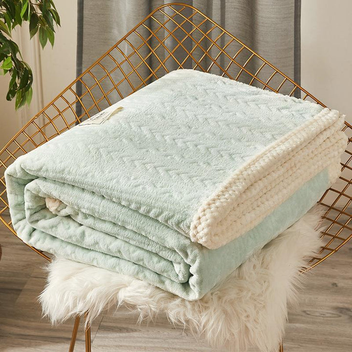 Solid Color Flannel Throw Blanket, warming for Autumn and Winter