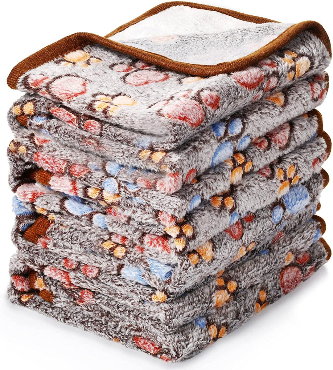Pet mat made of fleece, paw and bone pattern