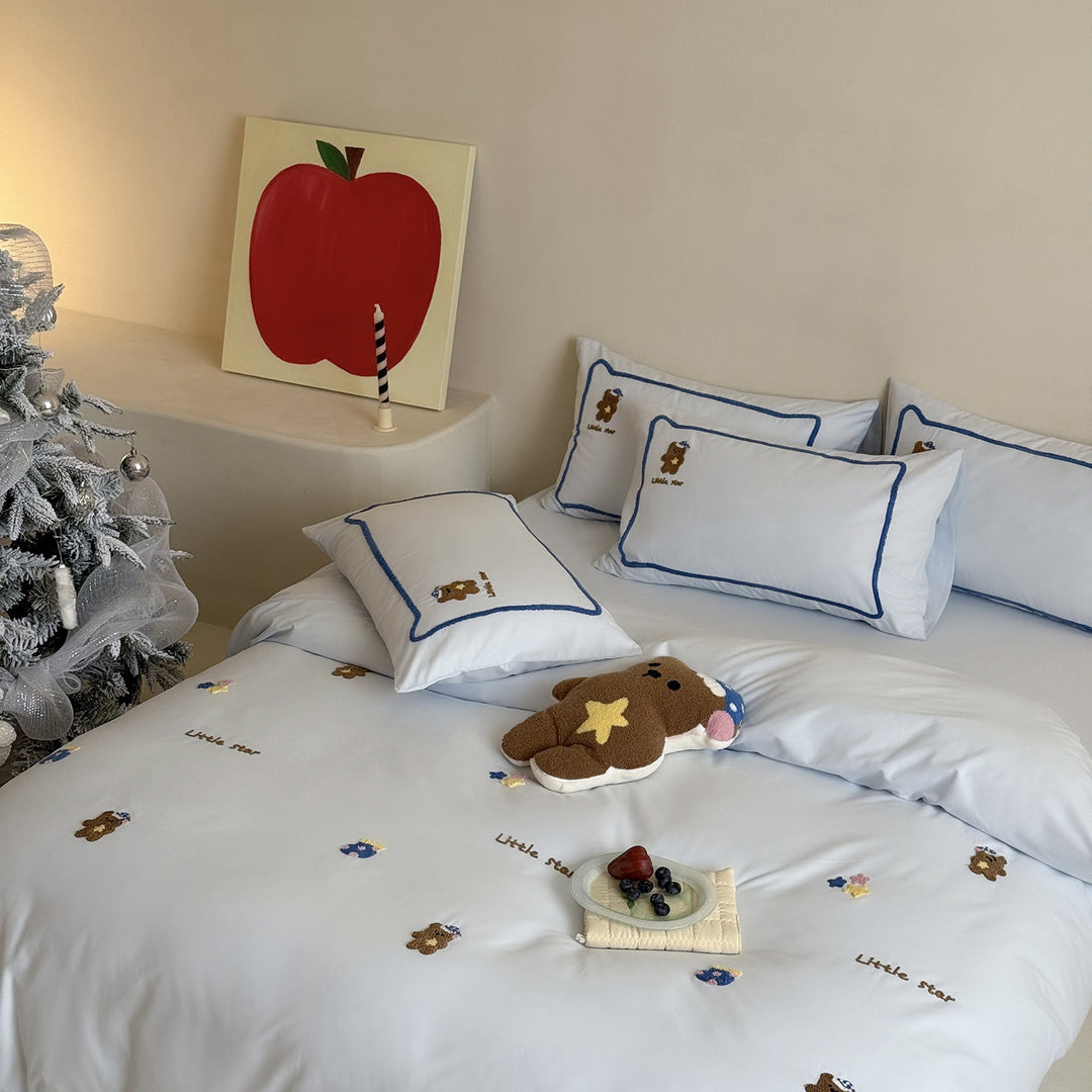 Cotton bedding set with cartoon motif, 4-piece