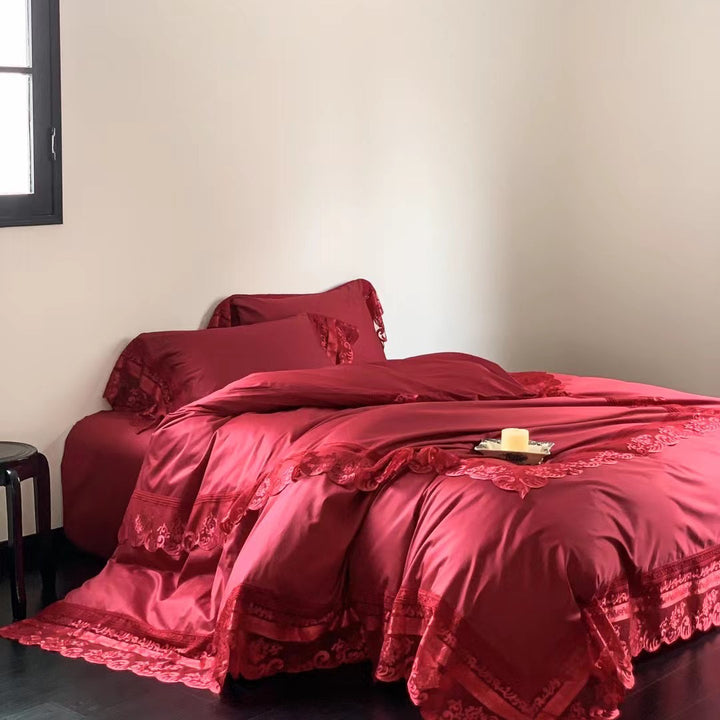Festive wedding bedding set made of long-staple cotton
