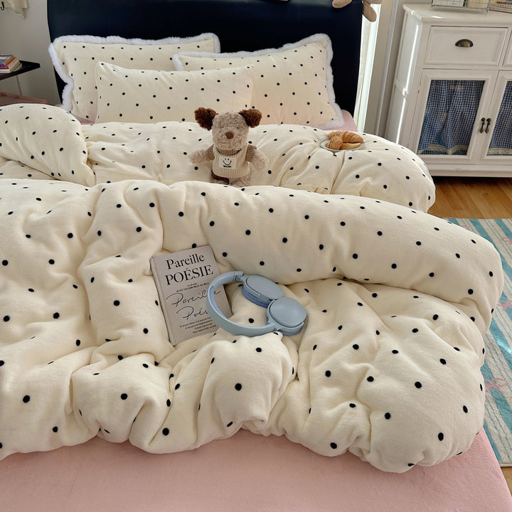 Playful milk fiber fleece bedding set with bows