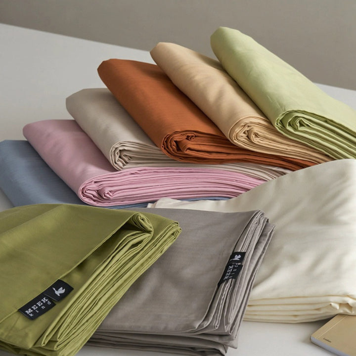 Duvet cover made of long-staple cotton, solid color