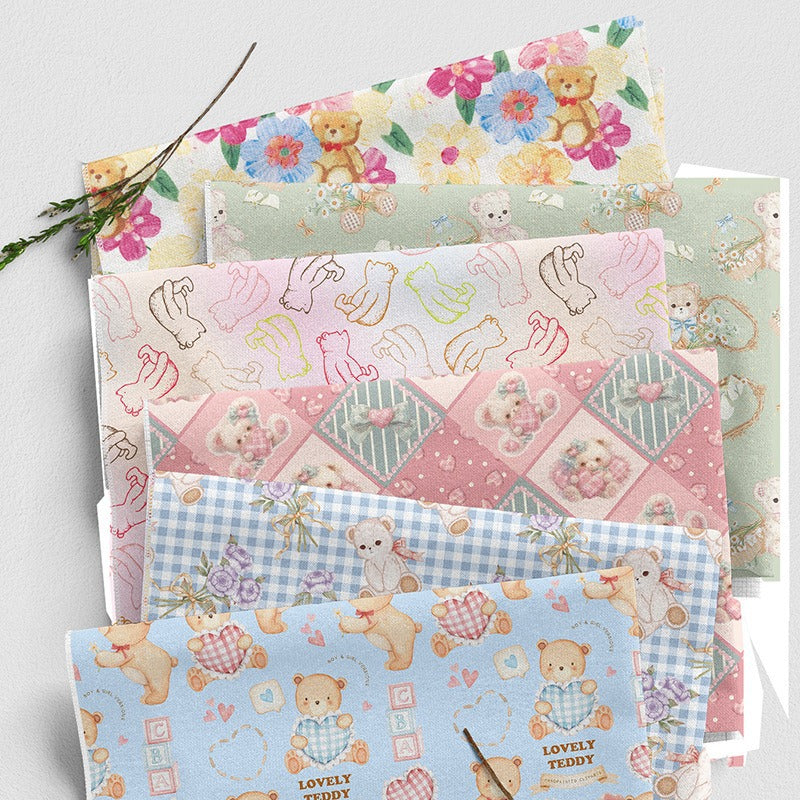 Cotton fabric with teddy bear motifs