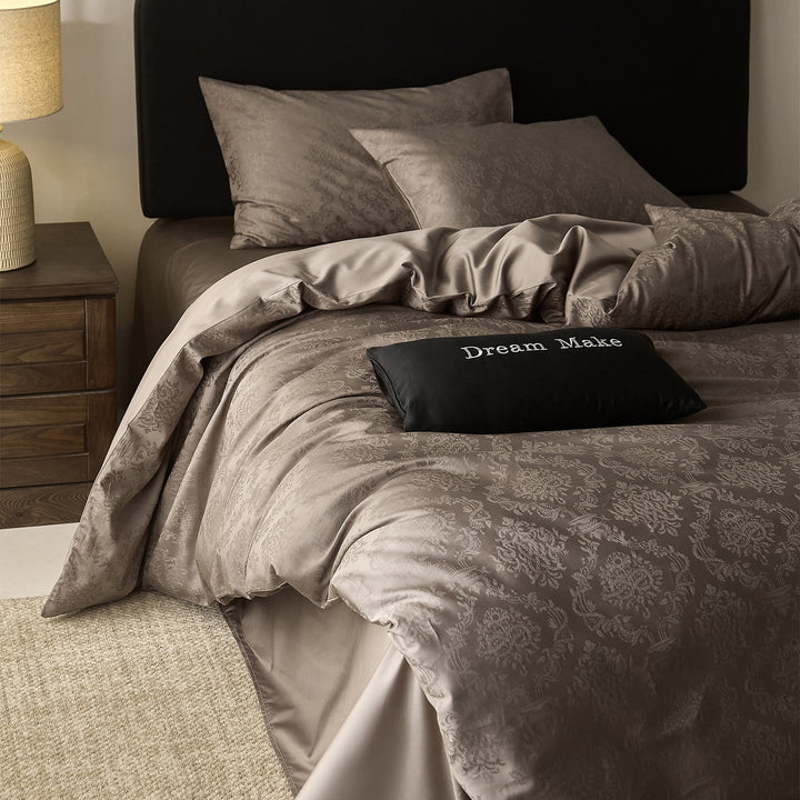 Bedding set made of 100s long staple cotton, 3–4 piece