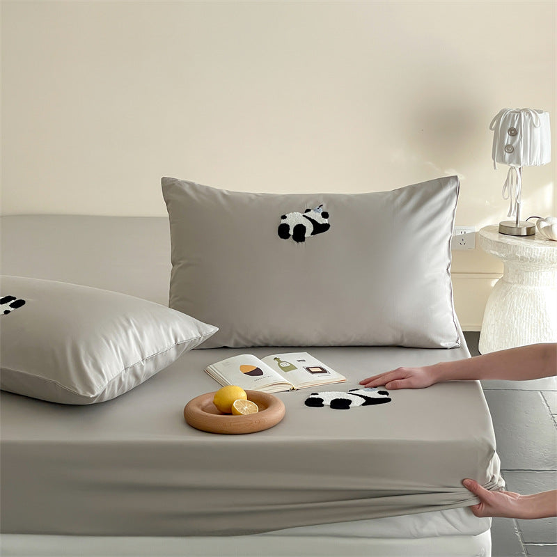 Bed sheet made of long-staple cotton, cartoon design