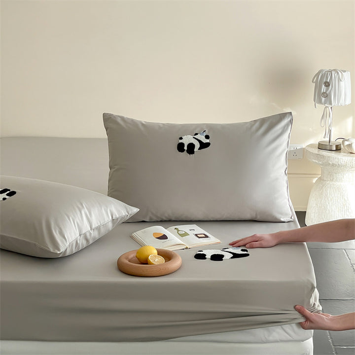 Bed sheet made of long-staple cotton, cartoon design