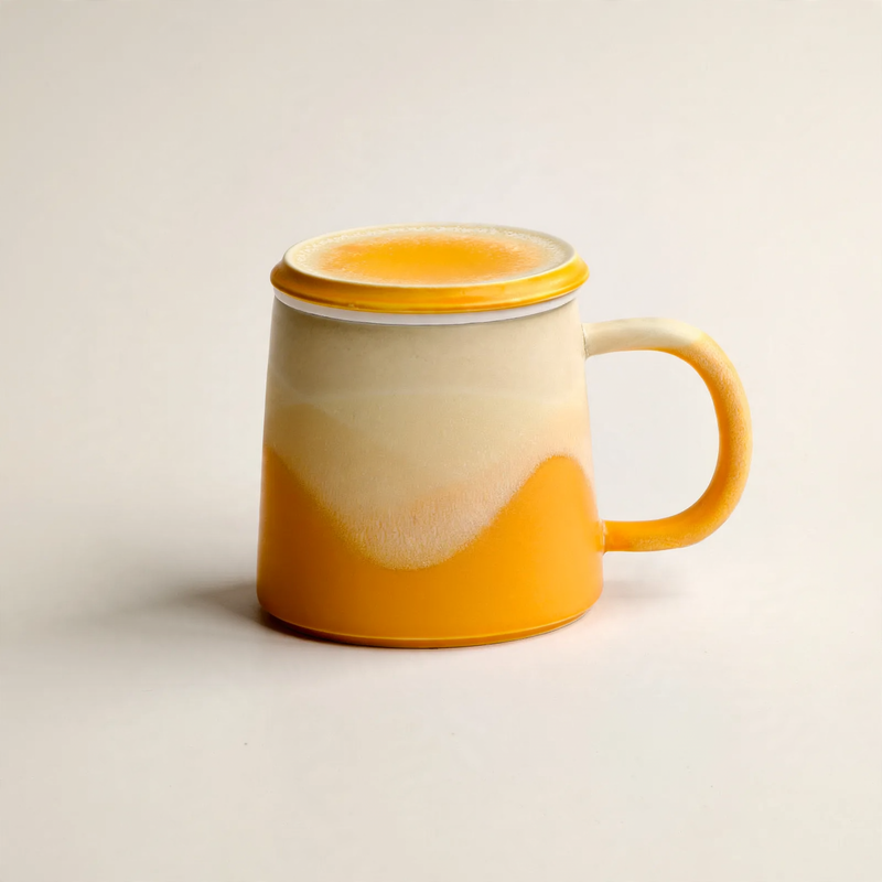 Ceramic coffee mug with tea strainer, 350 ml
