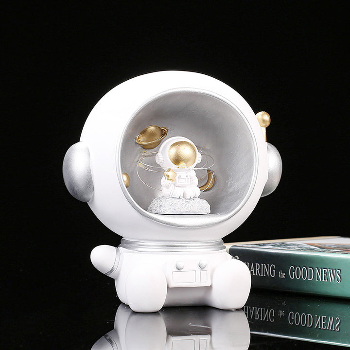 Decorative astronaut night light with star light