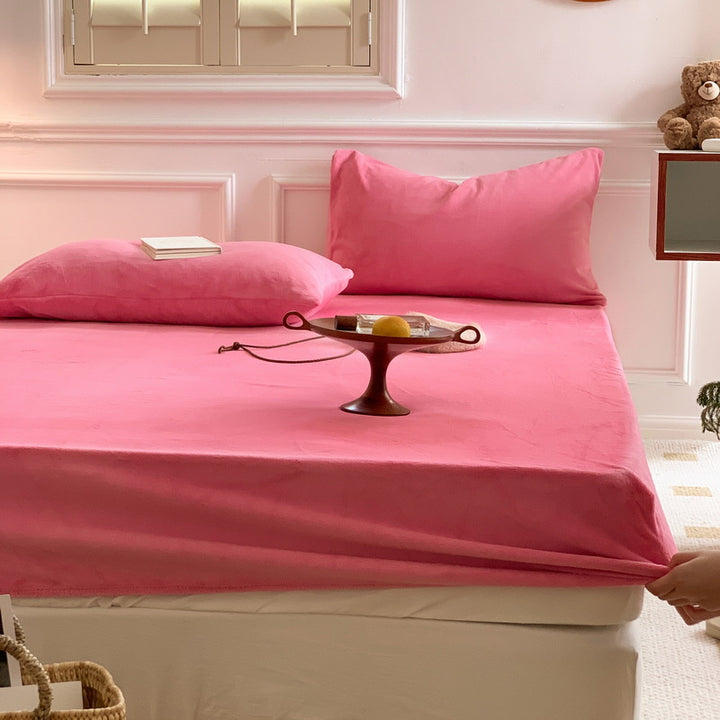Fitted sheet made of milk fiber fleece, Nordic style