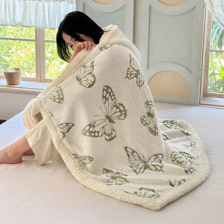 Hooded blanket made of coral fleece