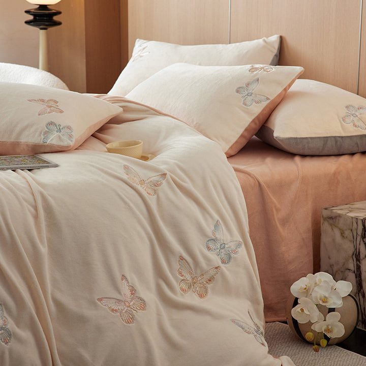 Milk fiber bed linen, 4-piece, butterfly pattern, winter