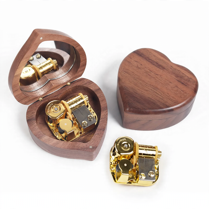 Wooden music box in heart shape with mirror