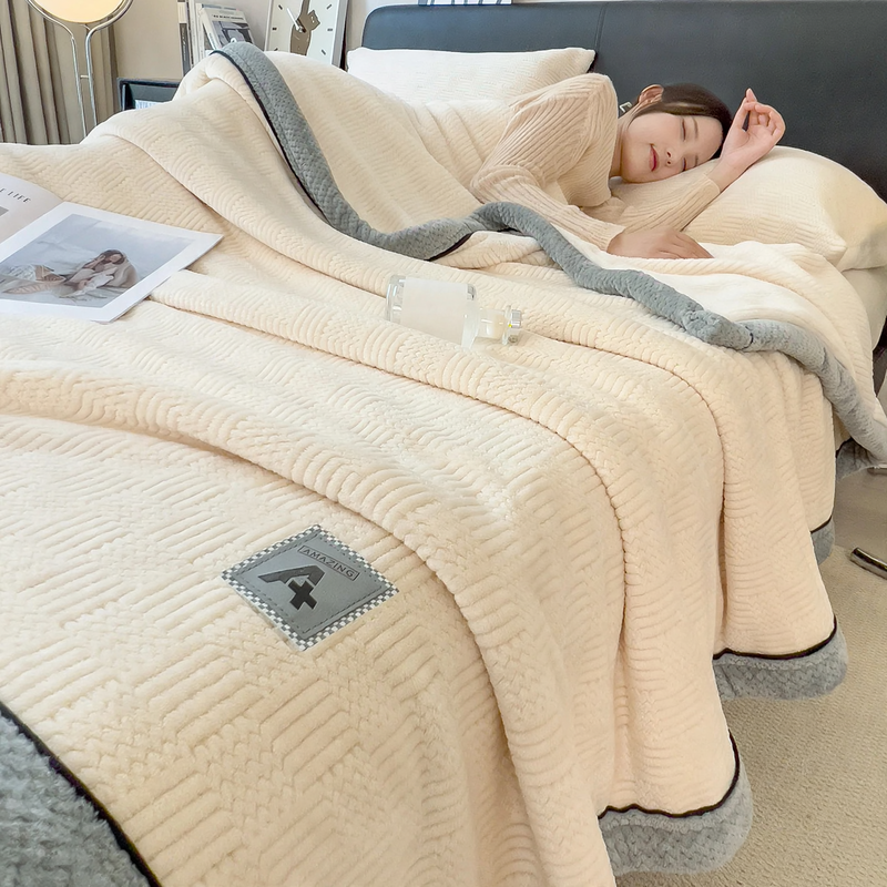Double-layer milk fiber fleece blanket, cuddly and warm
