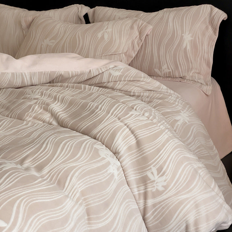 Milk fiber bedding with relief pattern, 3–4 pieces