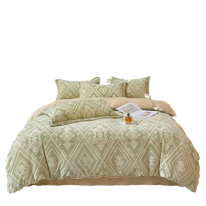 Milk fiber fleece bedding set with 6D embossing