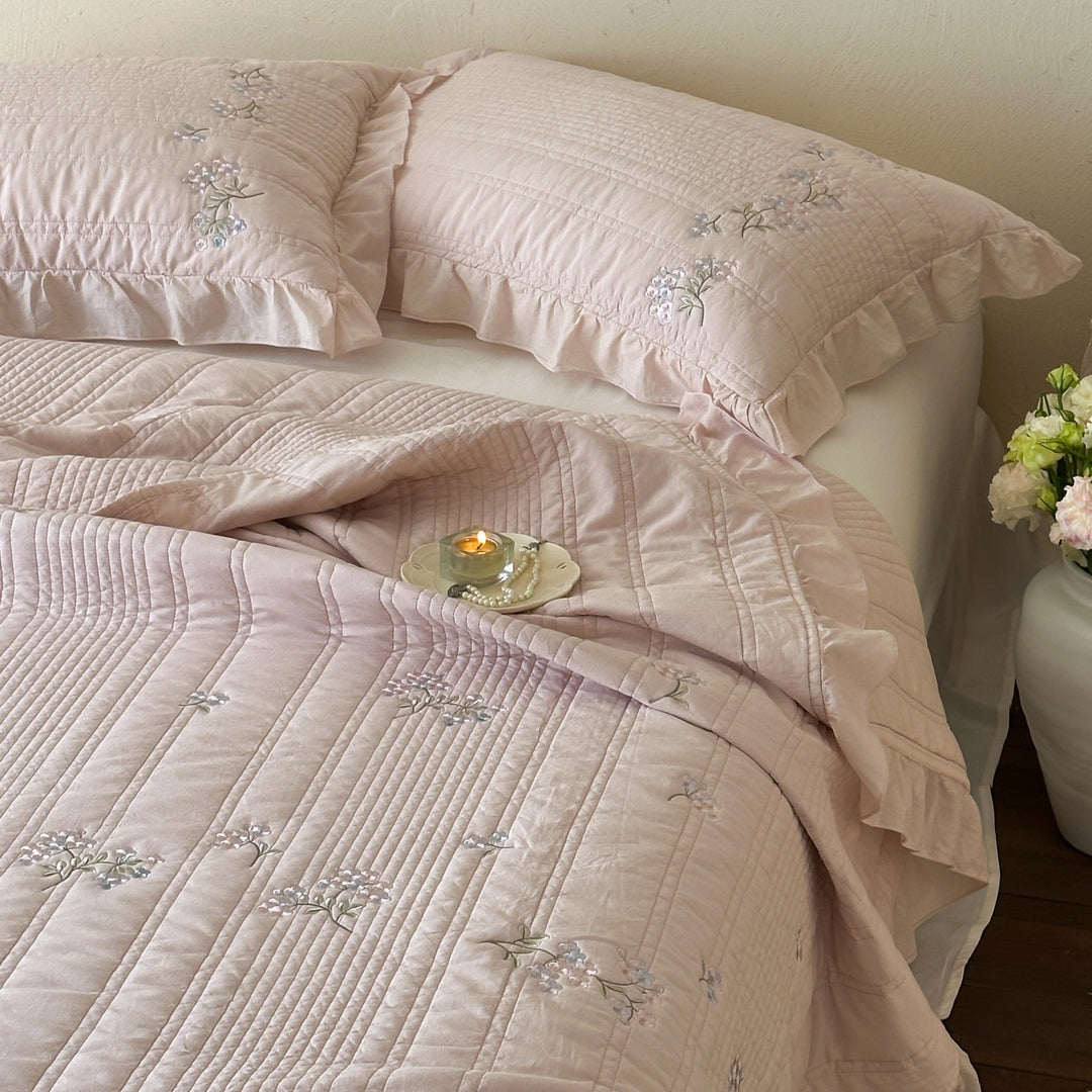 Cotton bedspread, 3-piece, with ruffles