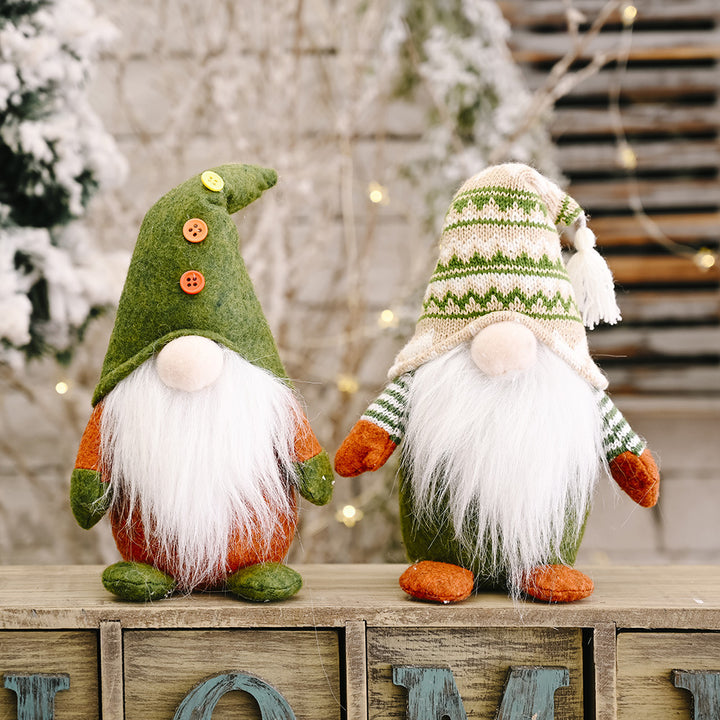 Decorative gnome figure made of fleece fabric