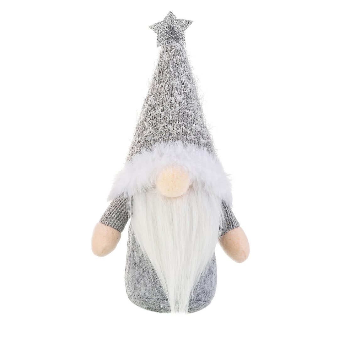 Gnome figure with knitted hat and star