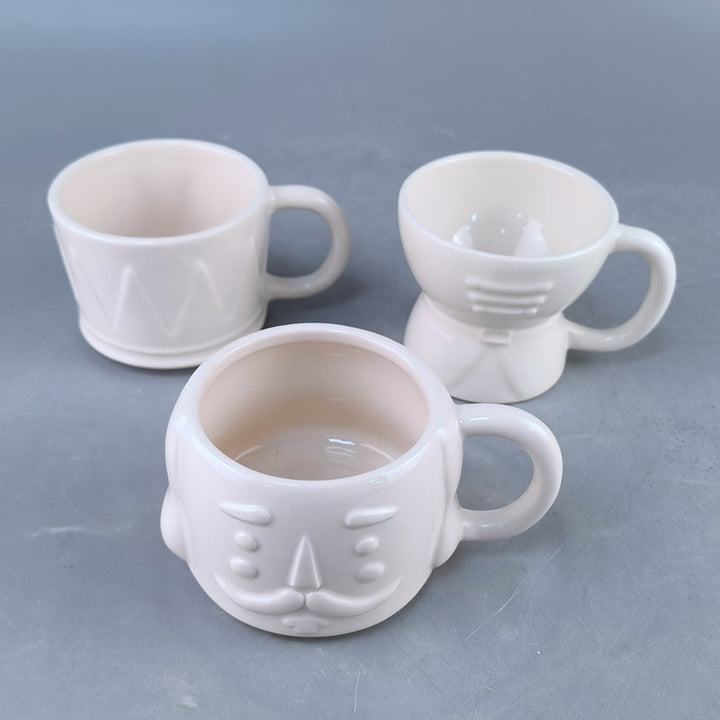 Ceramic mug with nutcracker motif, 420 ml