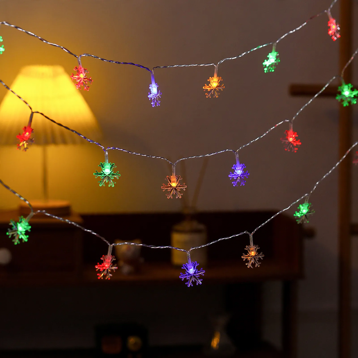 LED string lights with star and moon motifs