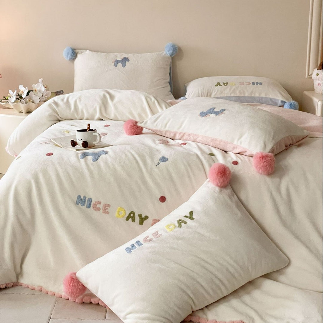 Milk fiber bedding set with cartoon motif, 4-piece