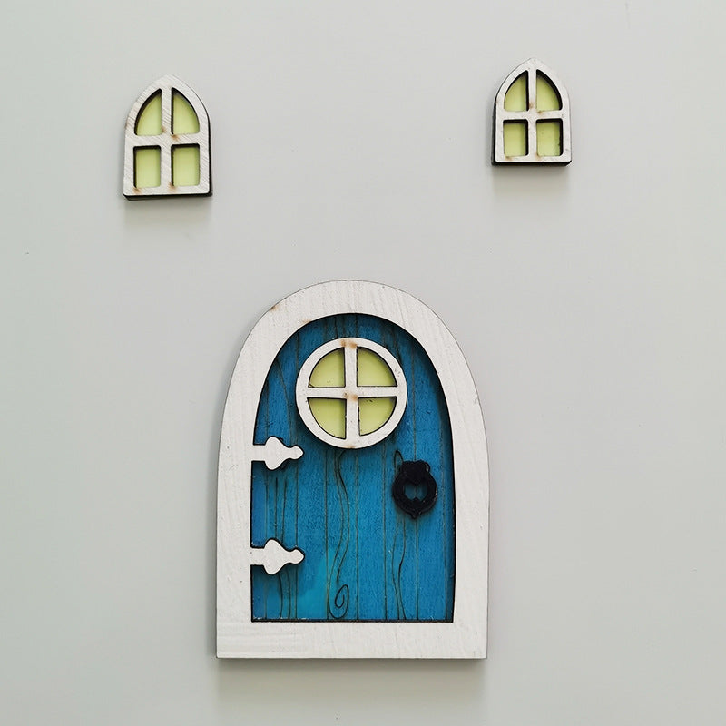 Miniature Elf Door for Dollhouses, 10 cm