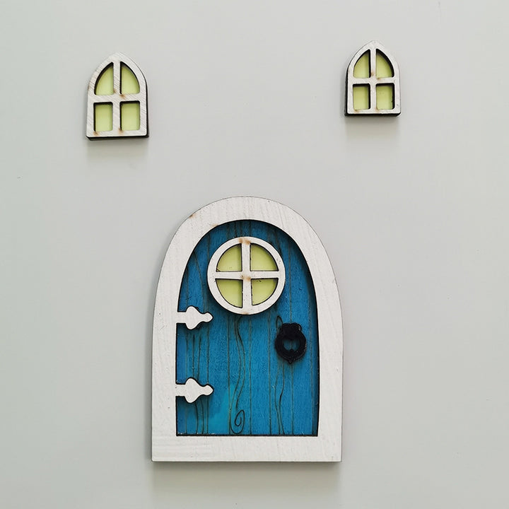Miniature Elf Door for Dollhouses, 10 cm