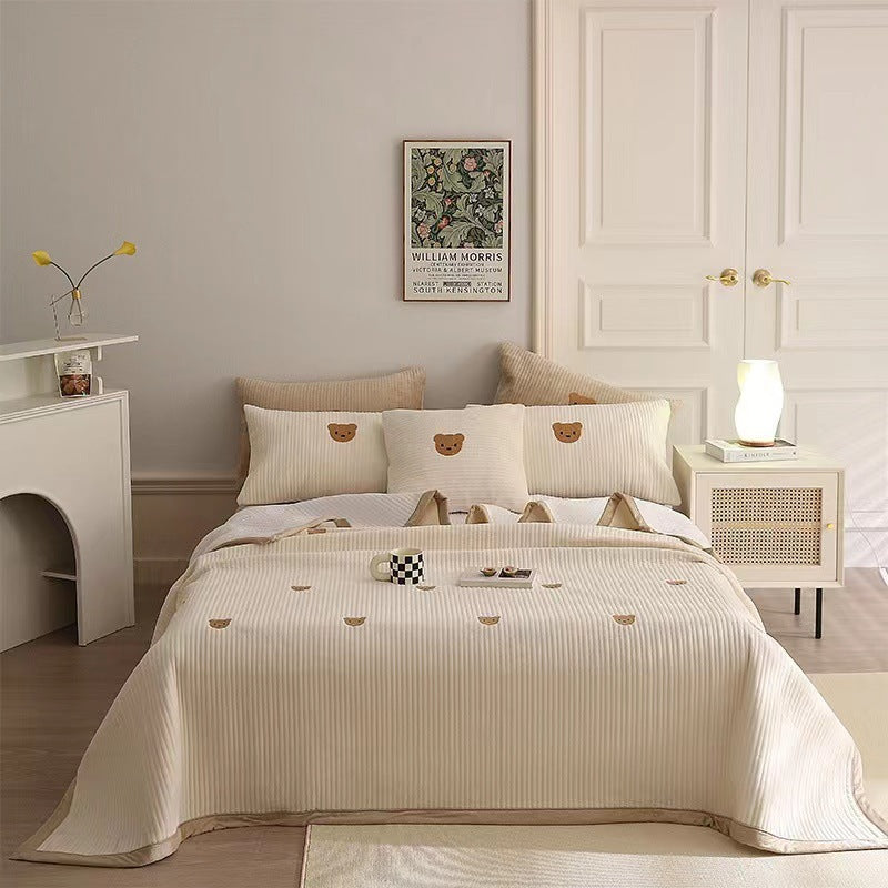 Reversible baby fur bedspread, Korean style