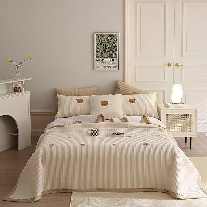 Reversible baby fur bedspread, Korean style