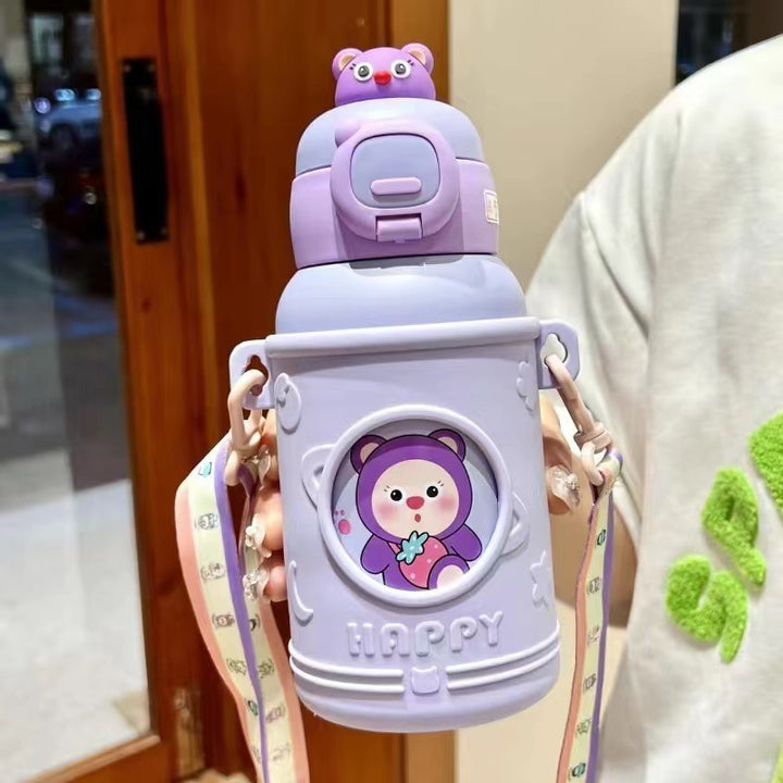 Children's thermos bottle with suction cup and straw