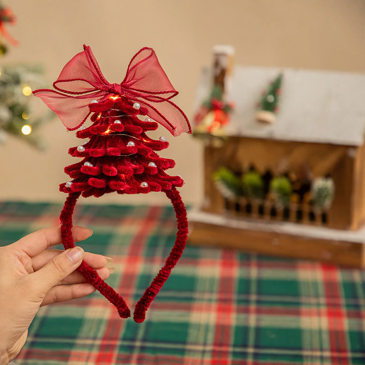 DIY Christmas Tree Table Decoration made of Bendable Plush