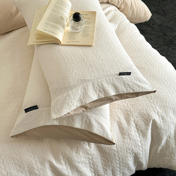 Duvet cover set made of three-layer cotton gauze