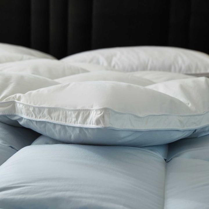 Warm down duvet with duck down filling