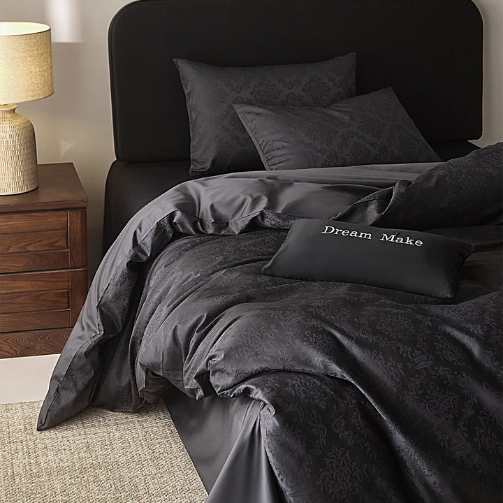 Bedding set made of 100s long staple cotton, 3–4 piece