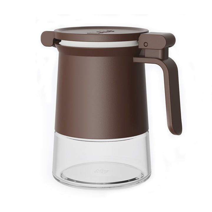 Sealed spice container with pressure closure