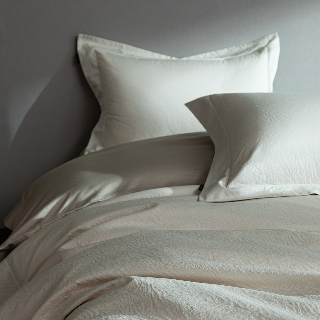 Cotton bedding set, 4-piece, jacquard weave