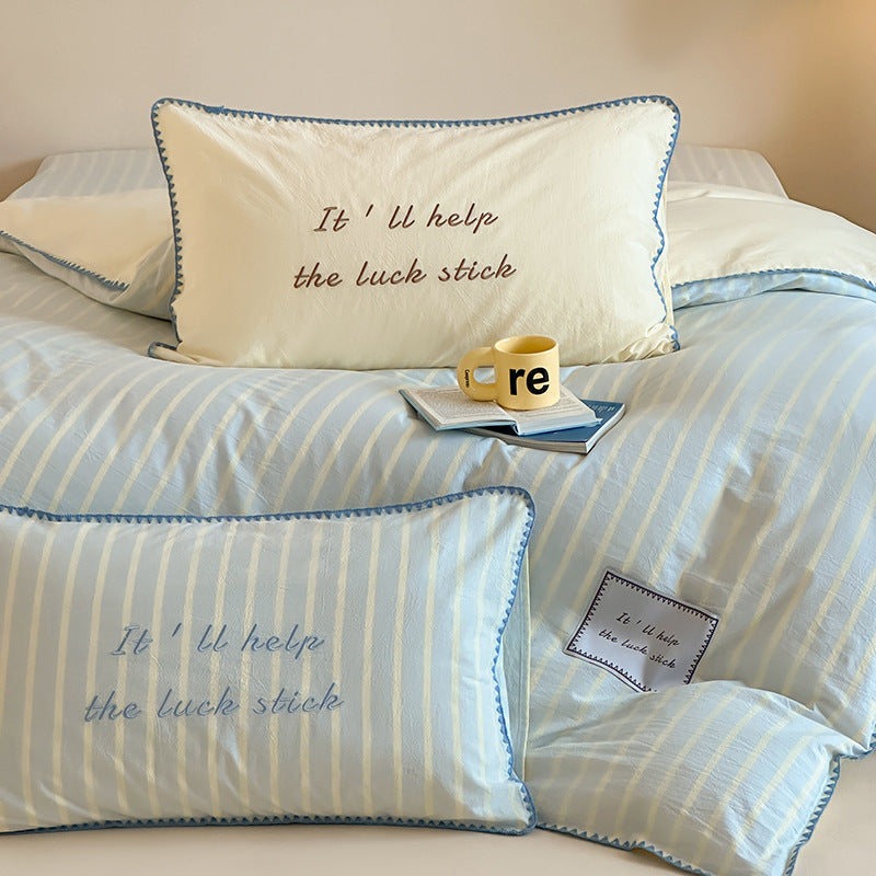 Cotton bedding set, striped, with shell hem