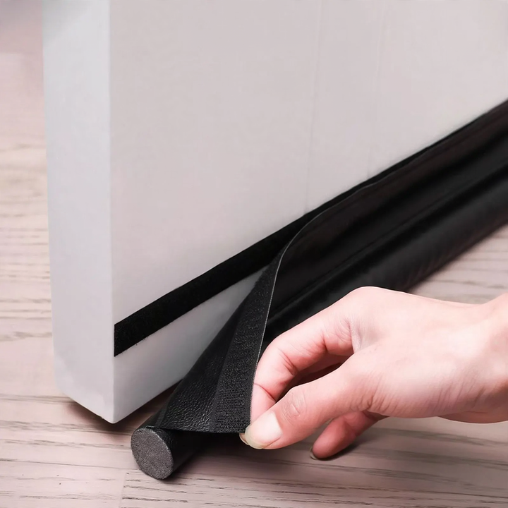 Door bottom seal made of foam, 93 cm