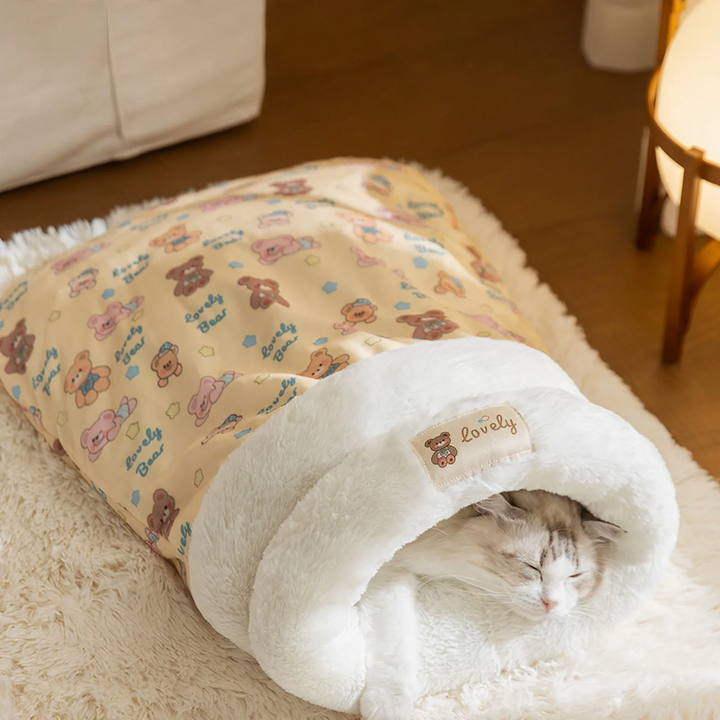 Half-open cat bed with heat lining for autumn and winter