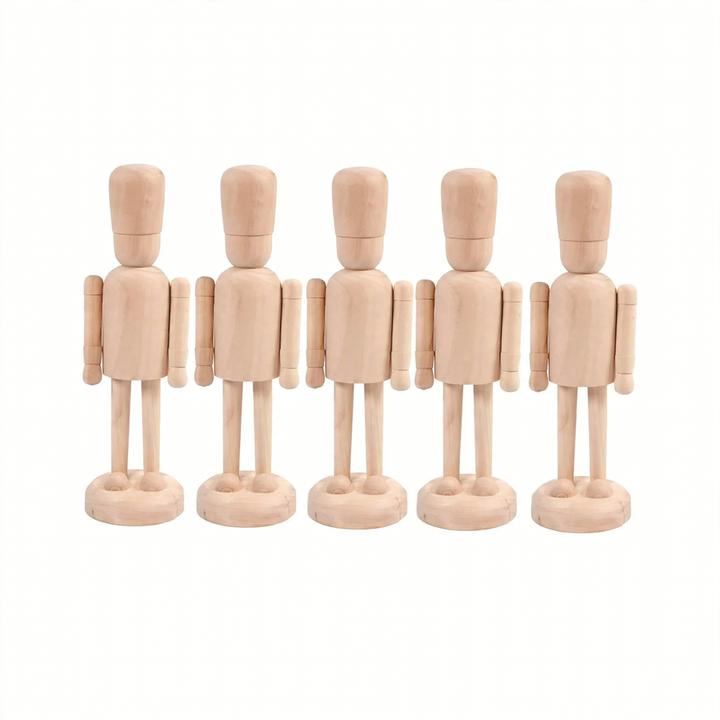 DIY-Nutcracker-Figure made of birch wood
