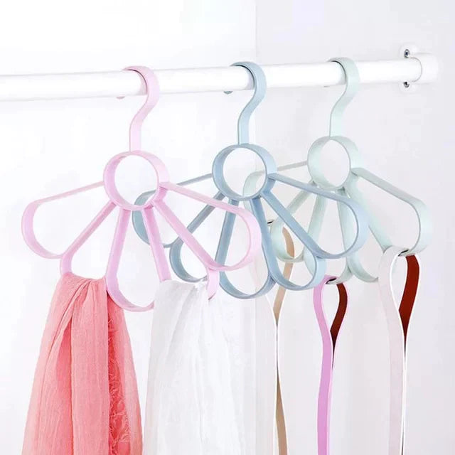PETAL SHAPE CREATIVE SCARF HANGERS Stornfield