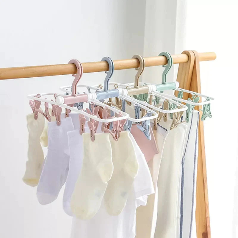 Pliant sous-vêtements et chaussettes Cintre Stornfield