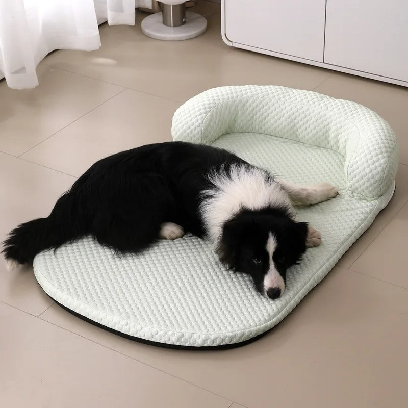 Cooling mat for pets with silk cover | Stornfield