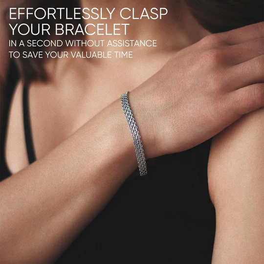 Bracelet helper for closing clasps | Stornfield