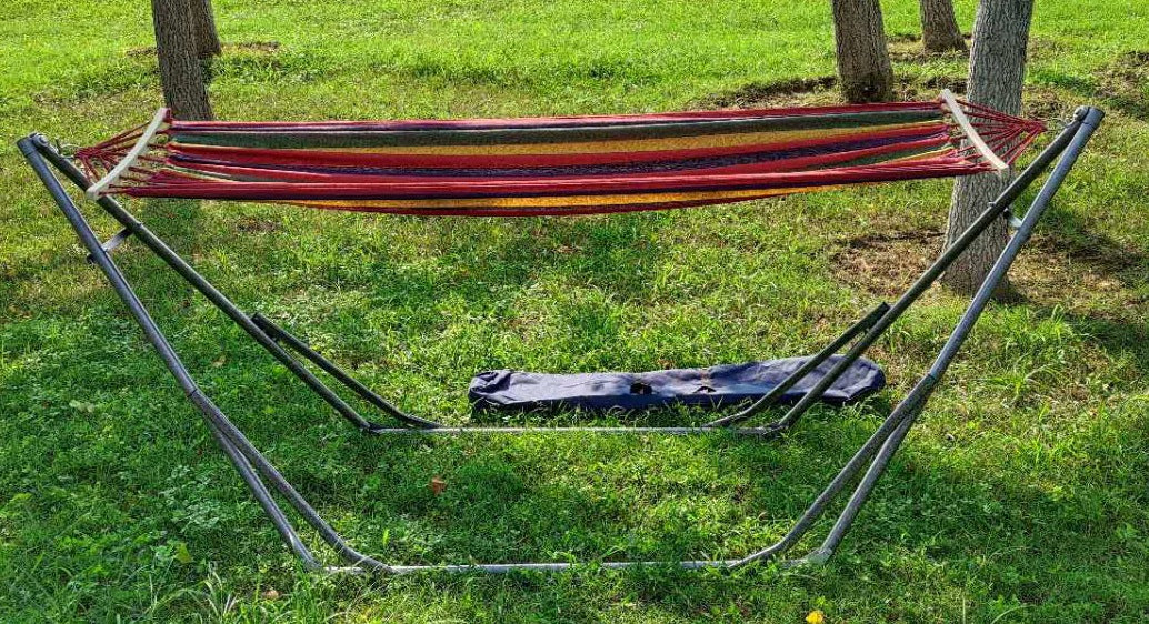 Hammock with Stable Stand Construction Stornfield