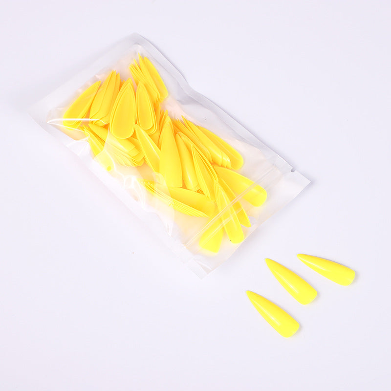 Artificial nails in elegant stiletto style Stornfield