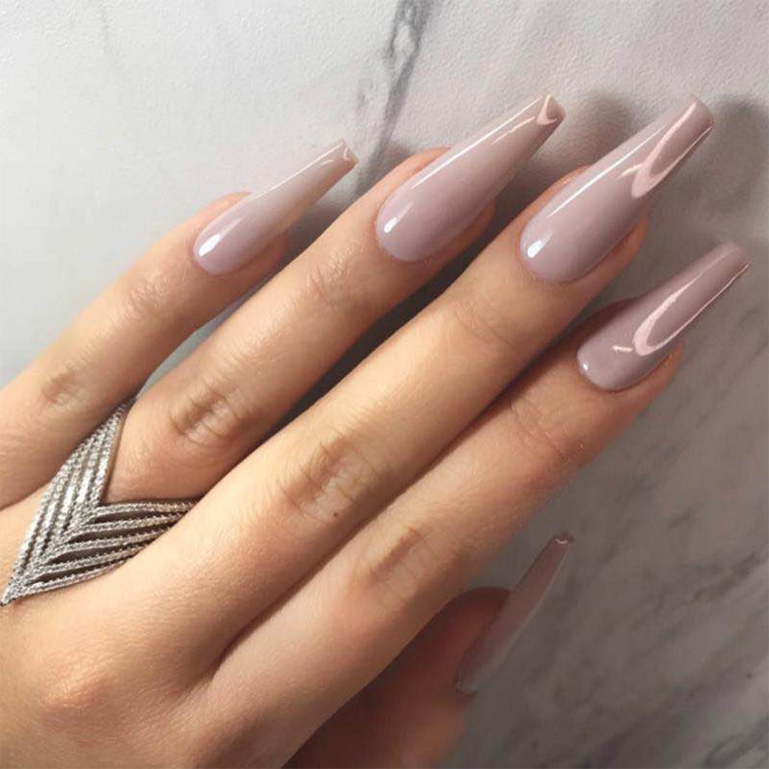 Glamorous artificial nails with high-gloss finish Stornfield