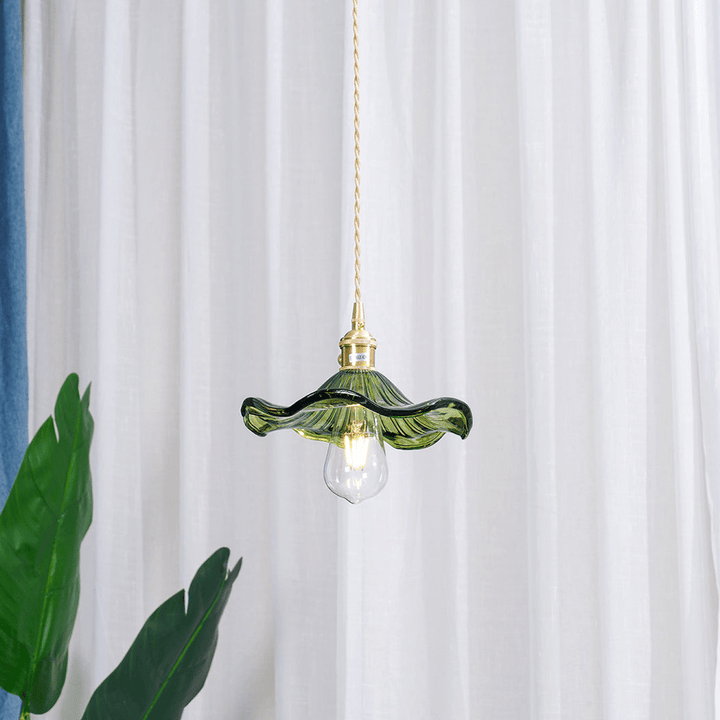 Stornfield | Elegant Hibiscus Flower Lamp